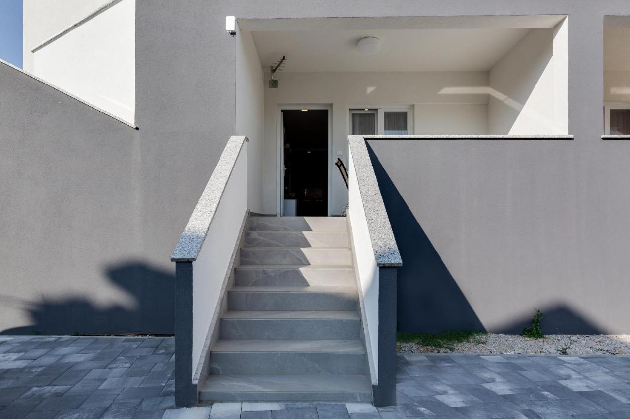 شقة Apartman Angel زادار المظهر الخارجي الصورة